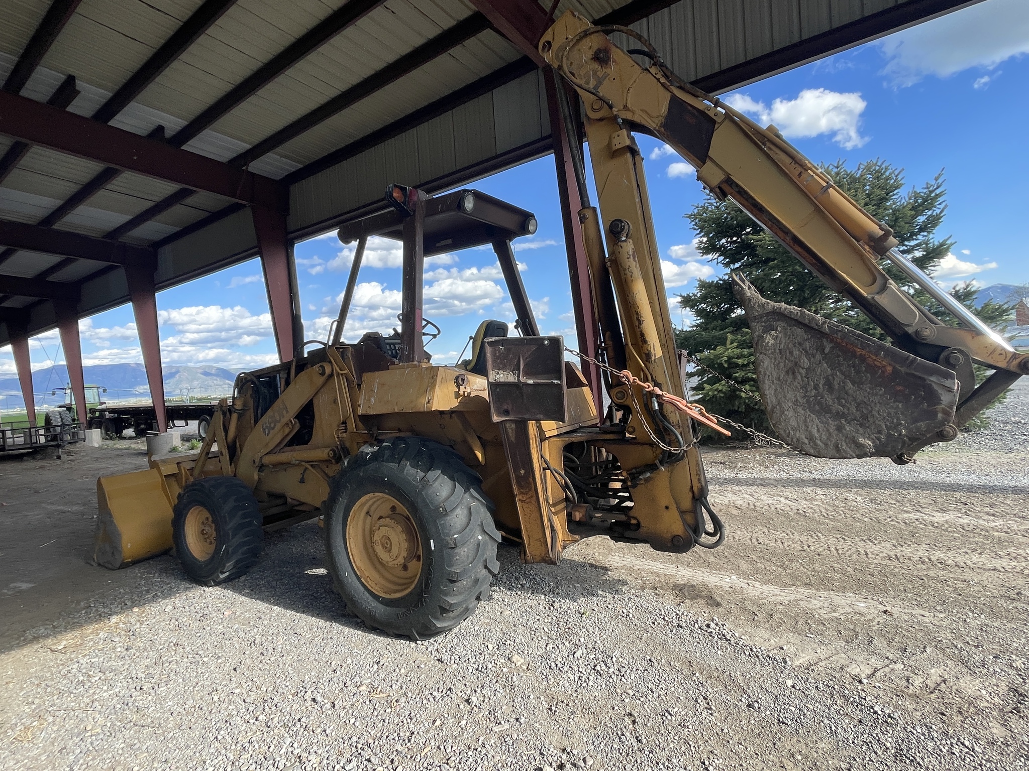 1985 J.I. Case 680H Image 7