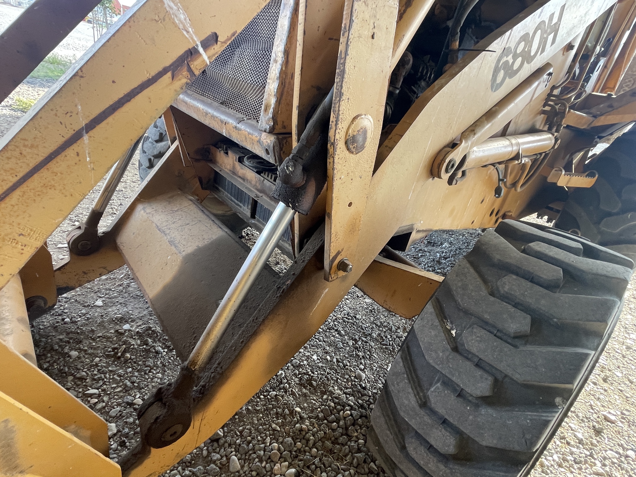 1985 J.I. Case 680H Image 11