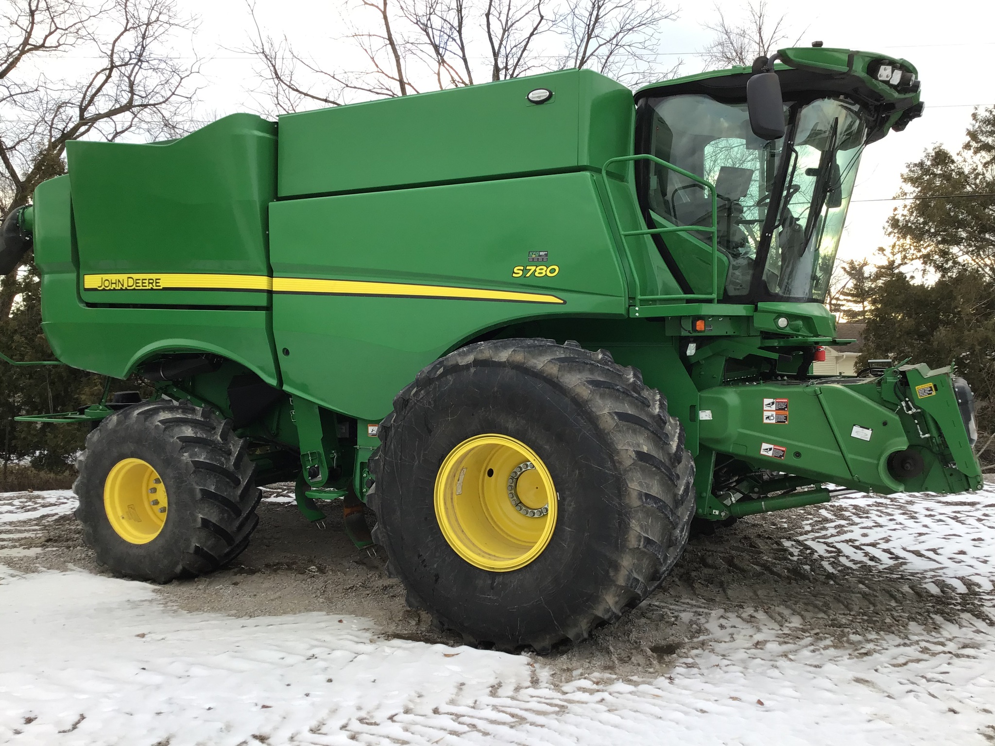 2023 John Deere S780 Image 4