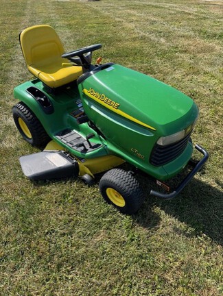 2002 John-Deere LT160