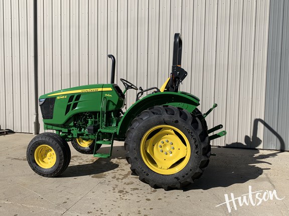 Photo of 2022 John Deere 5045E