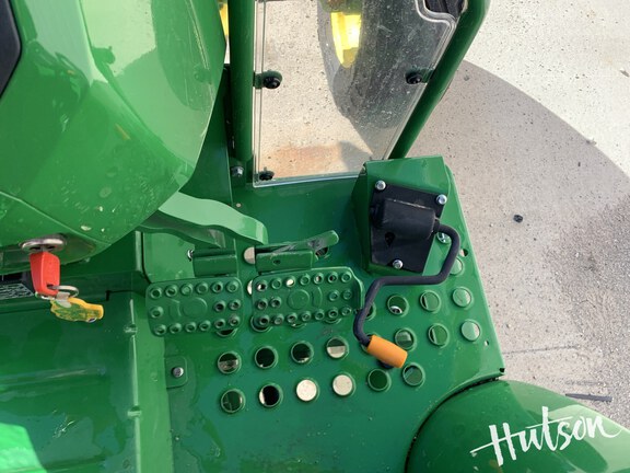 Photo of 2022 John Deere 5045E