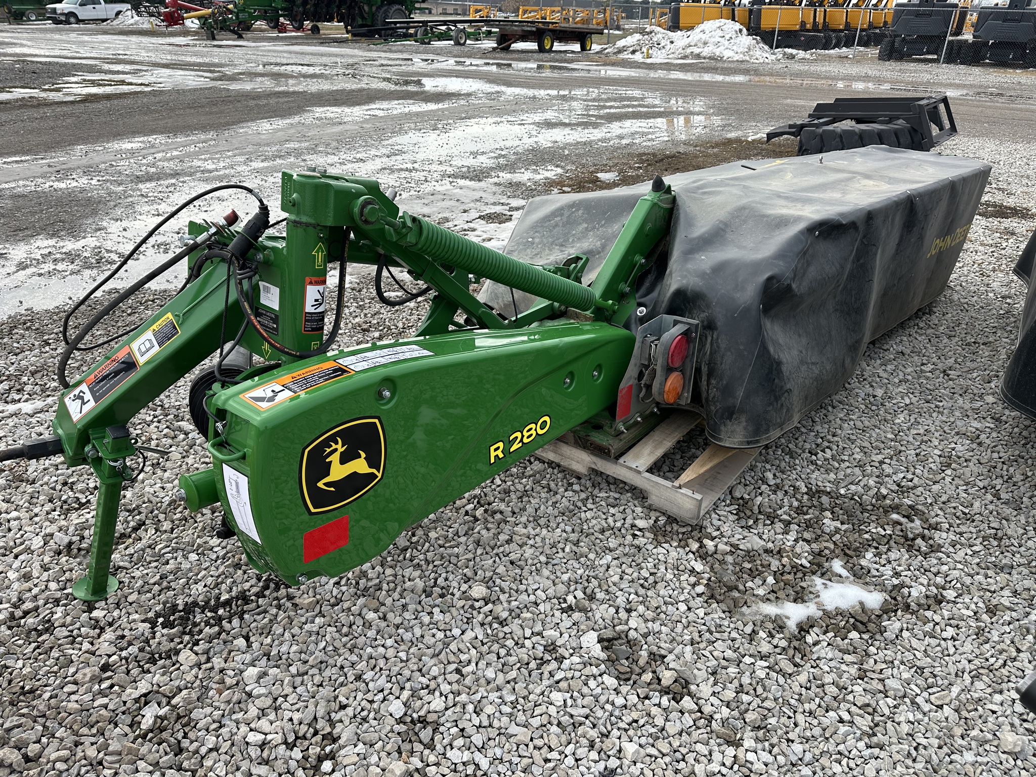 2023 John Deere R280 Image 3