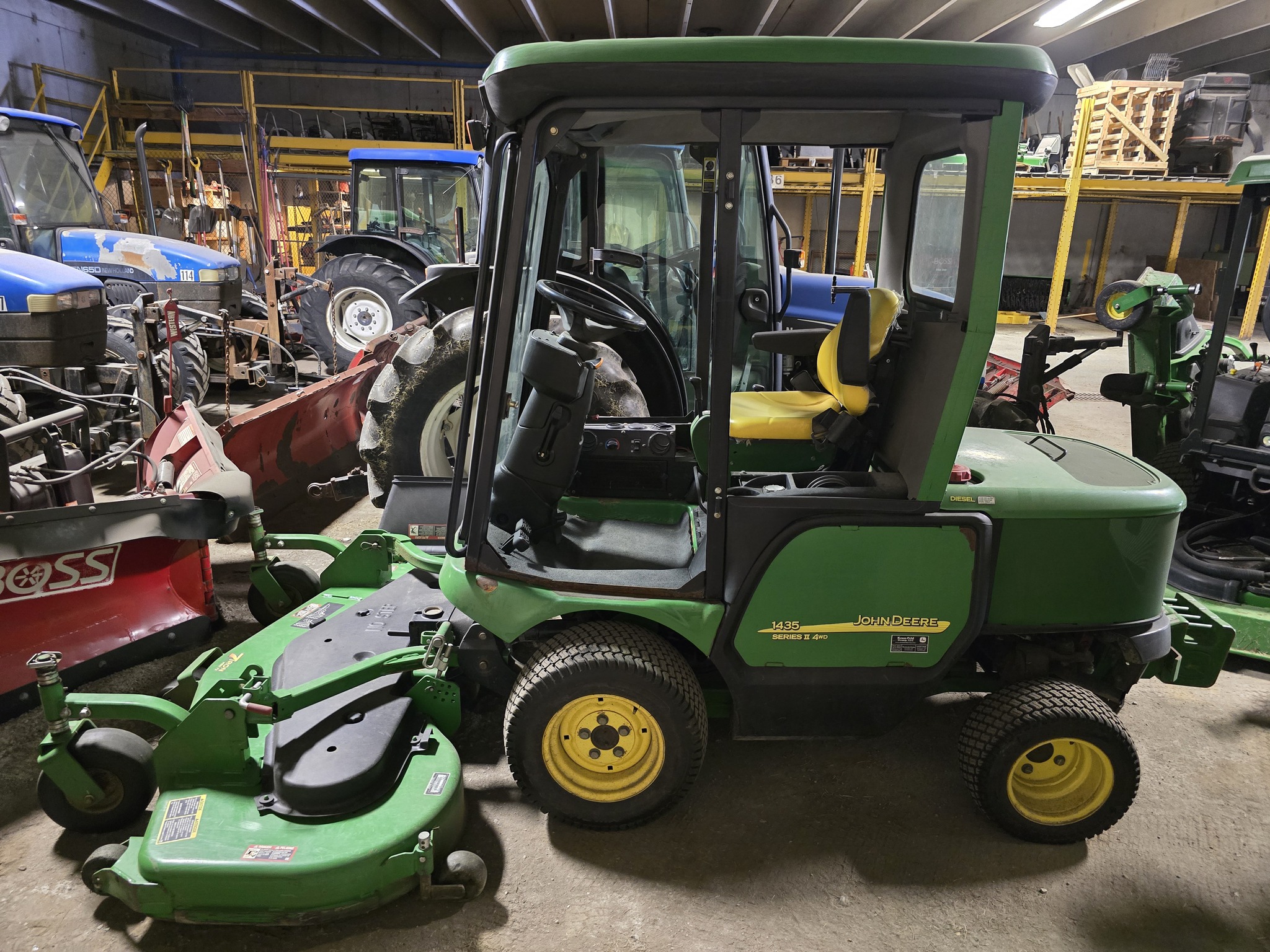 2008 John Deere 1435 Image 4