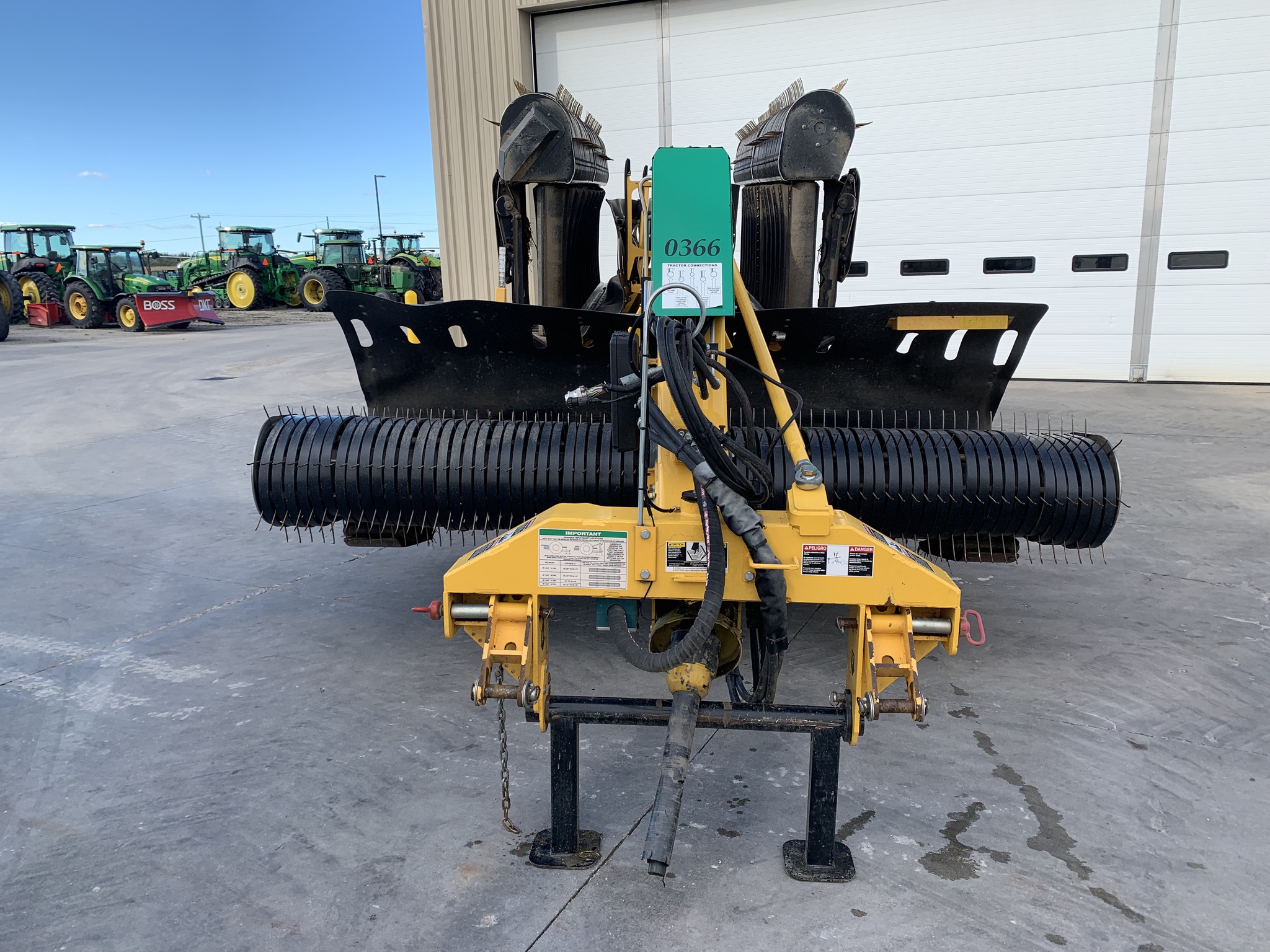 2021 Oxbo 2340 Image 8