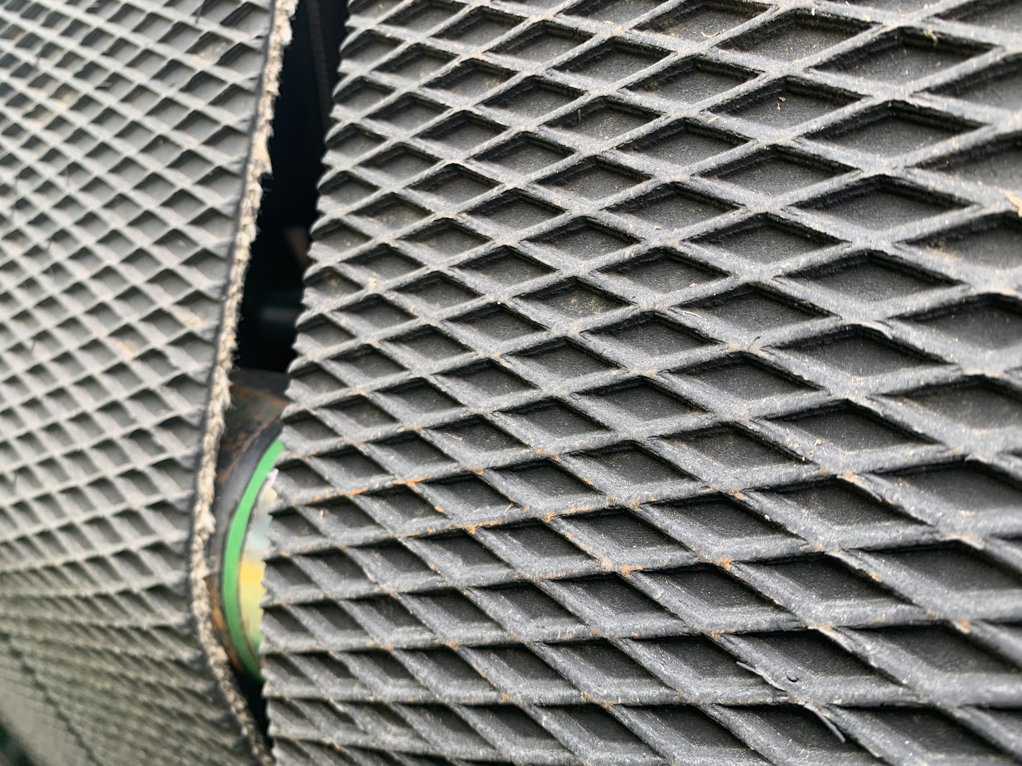 2022 John Deere 560M Image 6