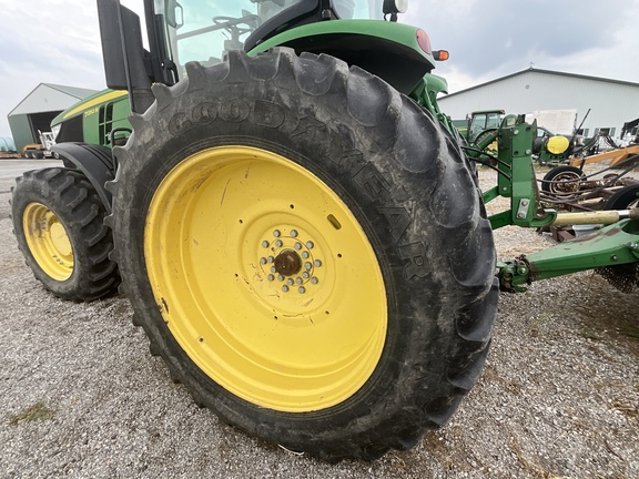 Photo of 2014 John Deere 7250R