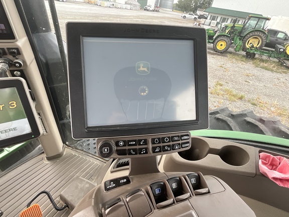 Photo of 2014 John Deere 7250R