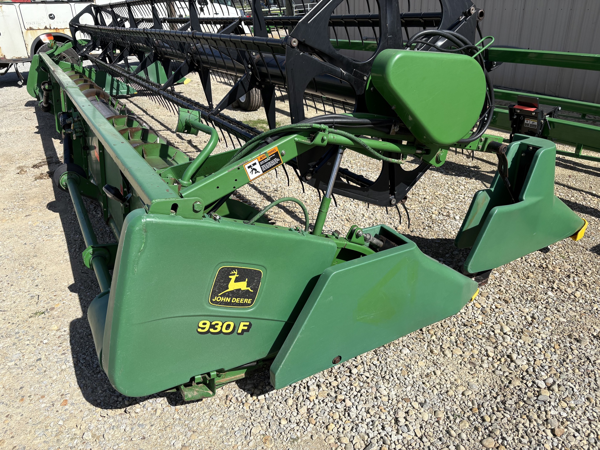 2000 John Deere 930F Image 4