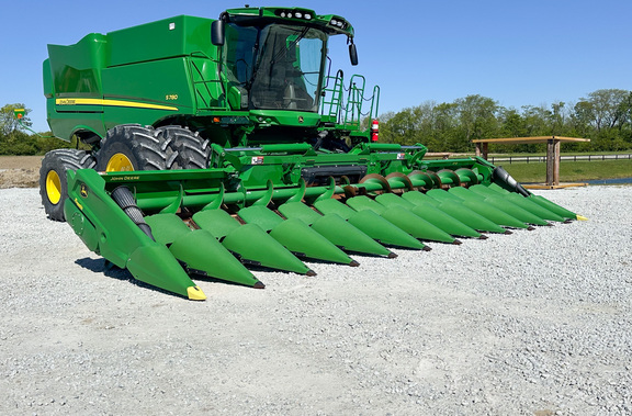 2025 John-Deere CF 12