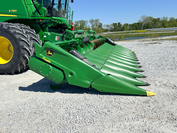 2025 John-Deere CF 12