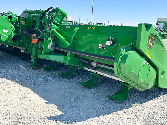 2025 John-Deere CF 12