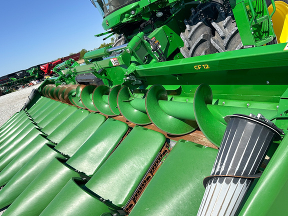 2025 John-Deere CF 12