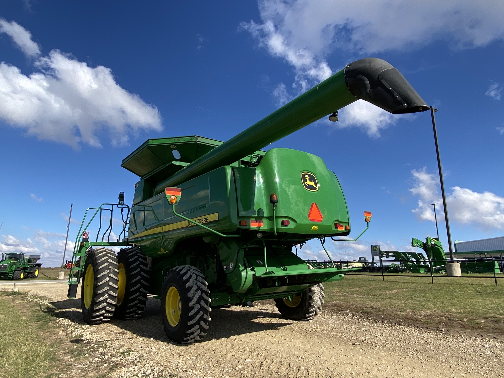 2011 John Deere 9770 STS Image 7