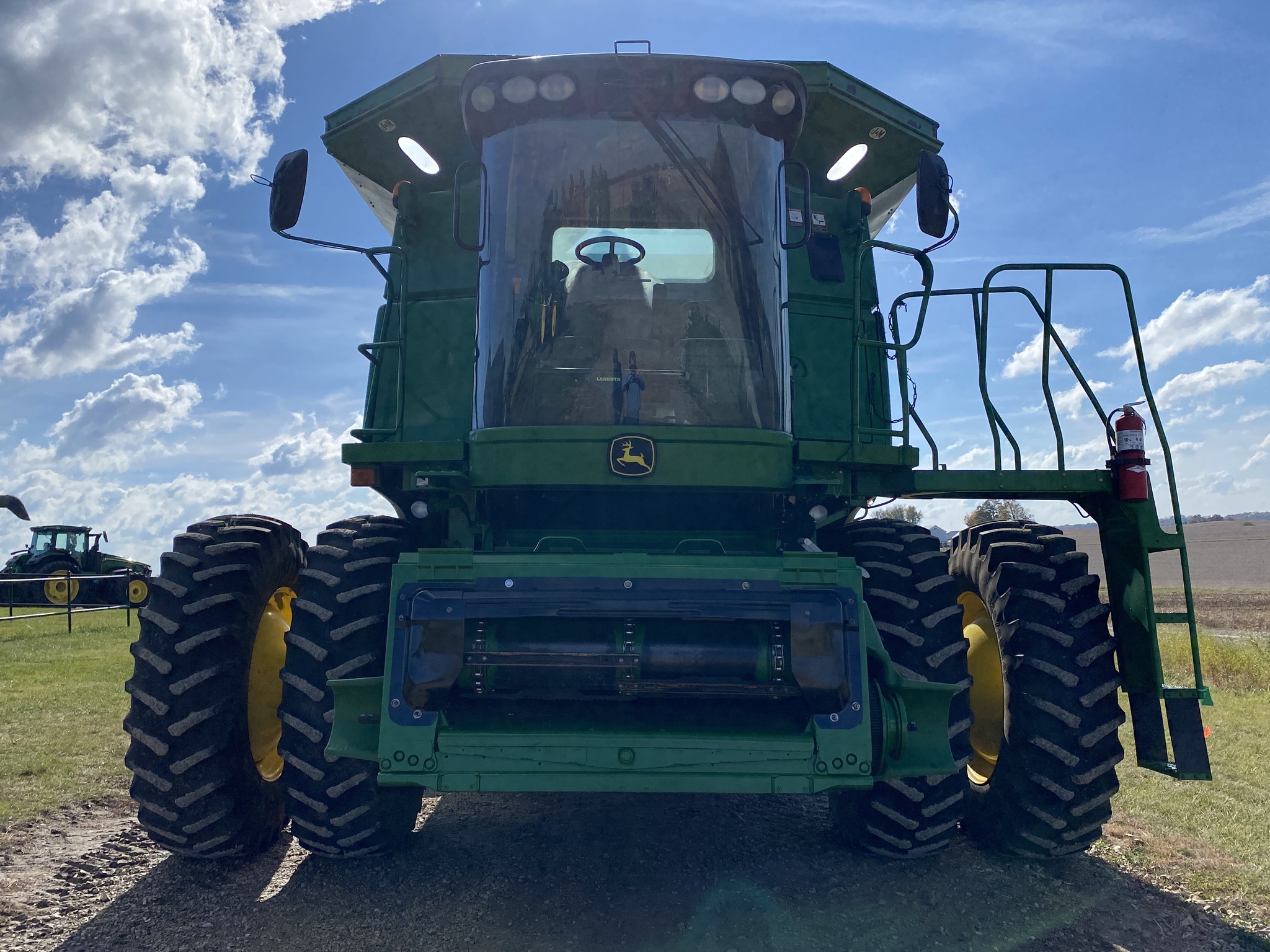 2011 John Deere 9770 STS Image 2