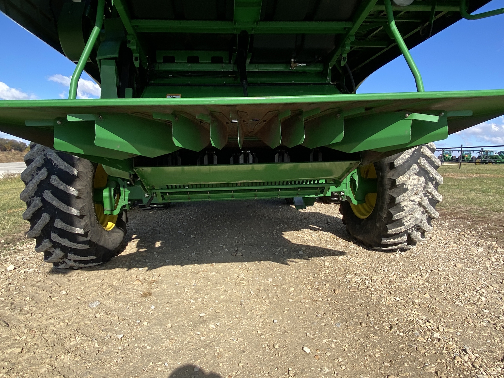 2011 John Deere 9770 STS Image 10