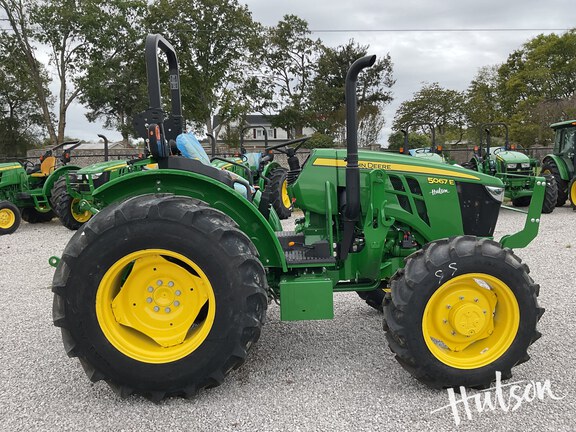 Photo of 2024 John Deere 5067E