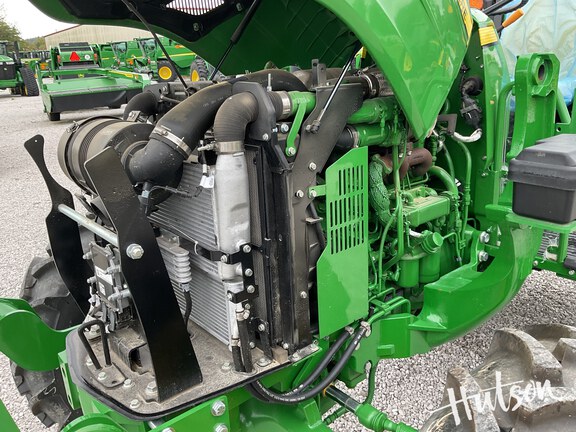 Photo of 2024 John Deere 5067E