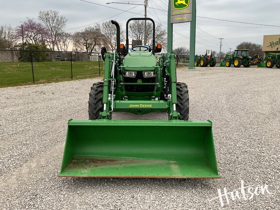 Photo of 2024 John Deere 5067E