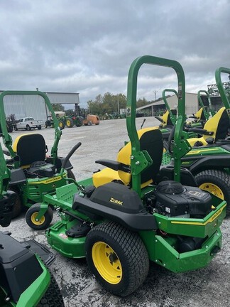 2023 John Deere Z735M