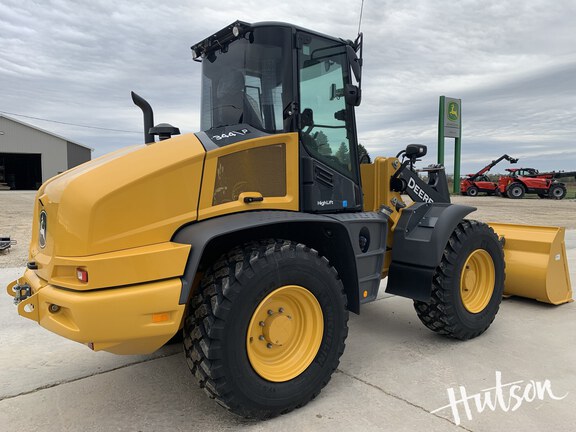 Photo of John Deere 344 P