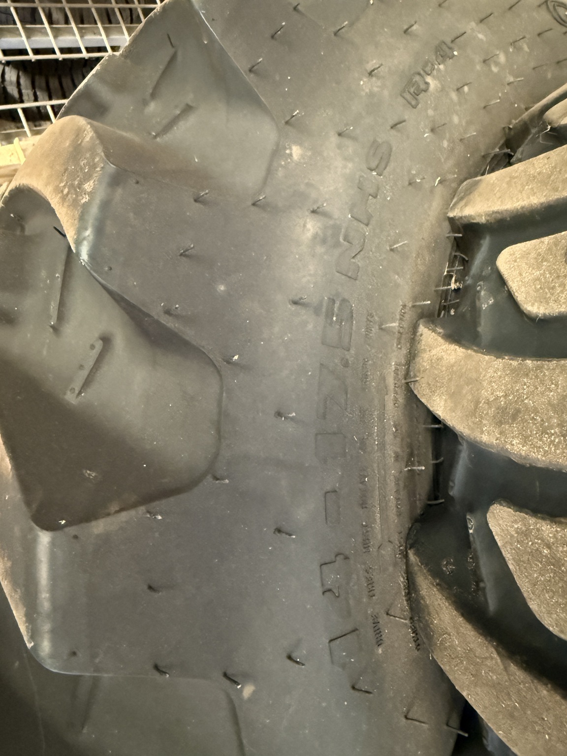 John Deere 14-17.5 NHS BLV10599 Image 5