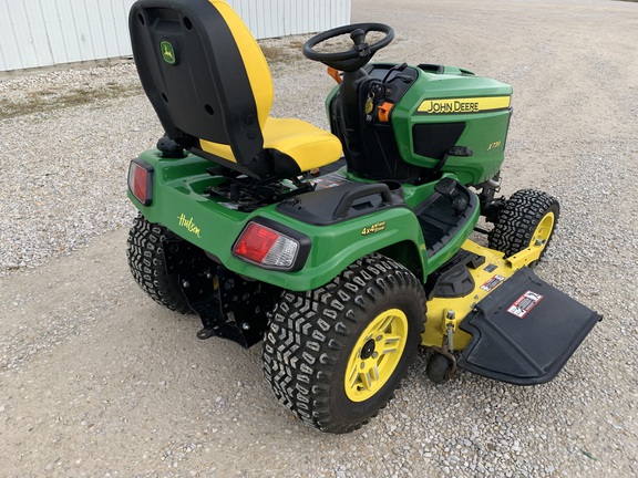 Photo of 2022 John Deere X739