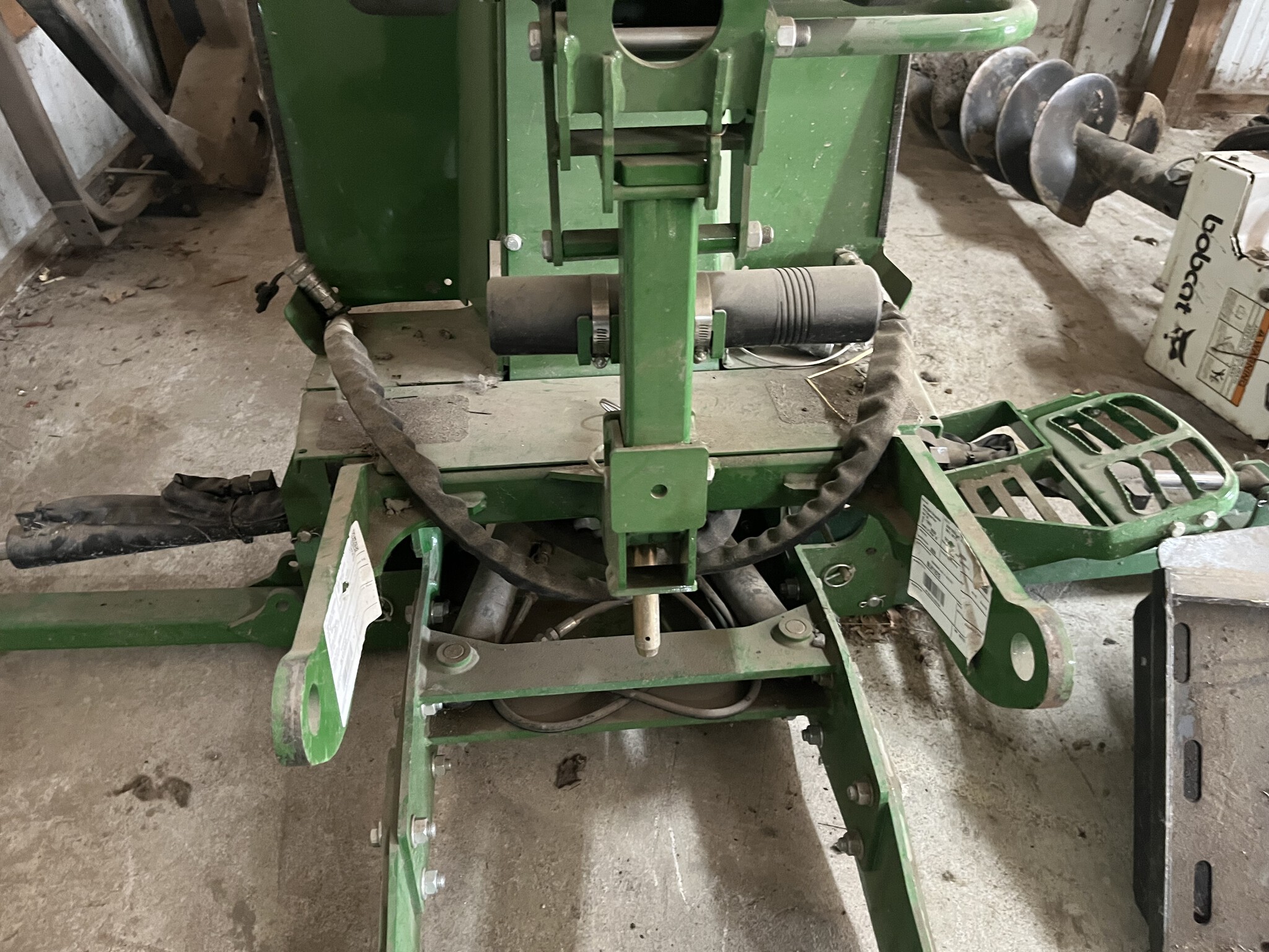 2022 John Deere 375A Backhoe (3R) Image 4