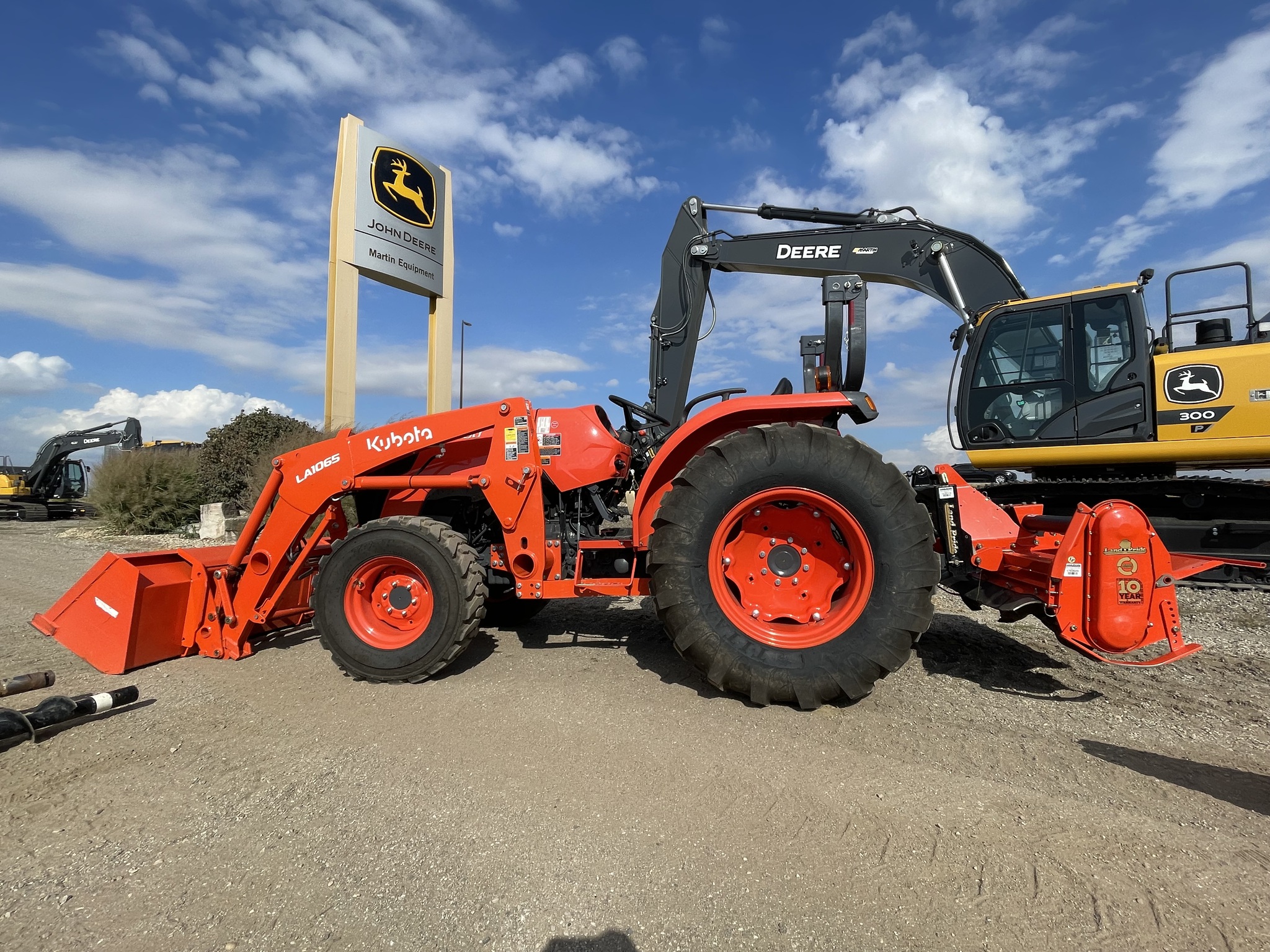 2023 Kubota MX5400 Image 5