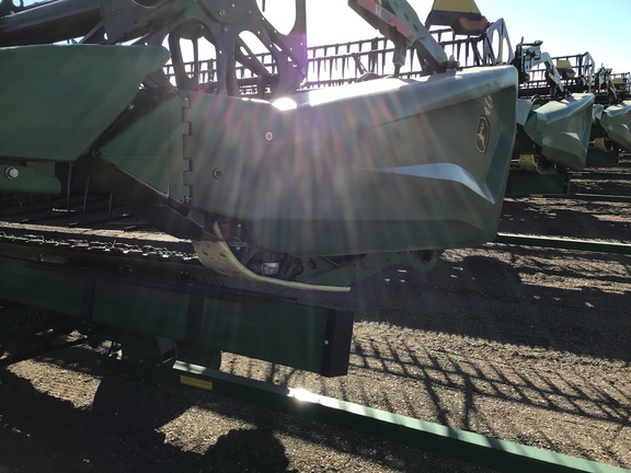 Used 2023 John Deere HD45R Combine Platforms at Horizon Ag & Turf in Lloydminster, AB - Photo27