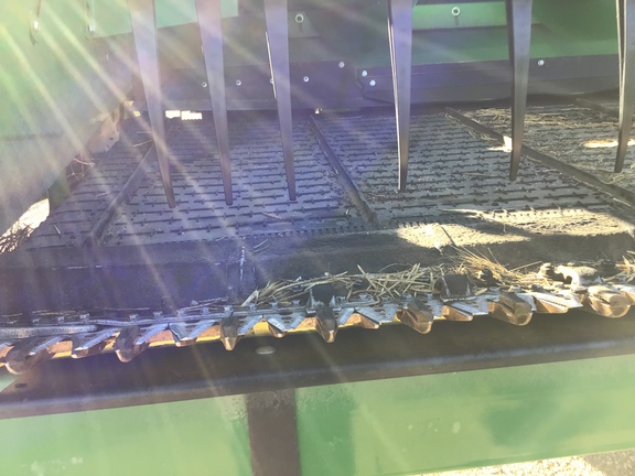 Used 2023 John Deere HD45R Combine Platforms at Horizon Ag & Turf in Lloydminster, AB - Photo36