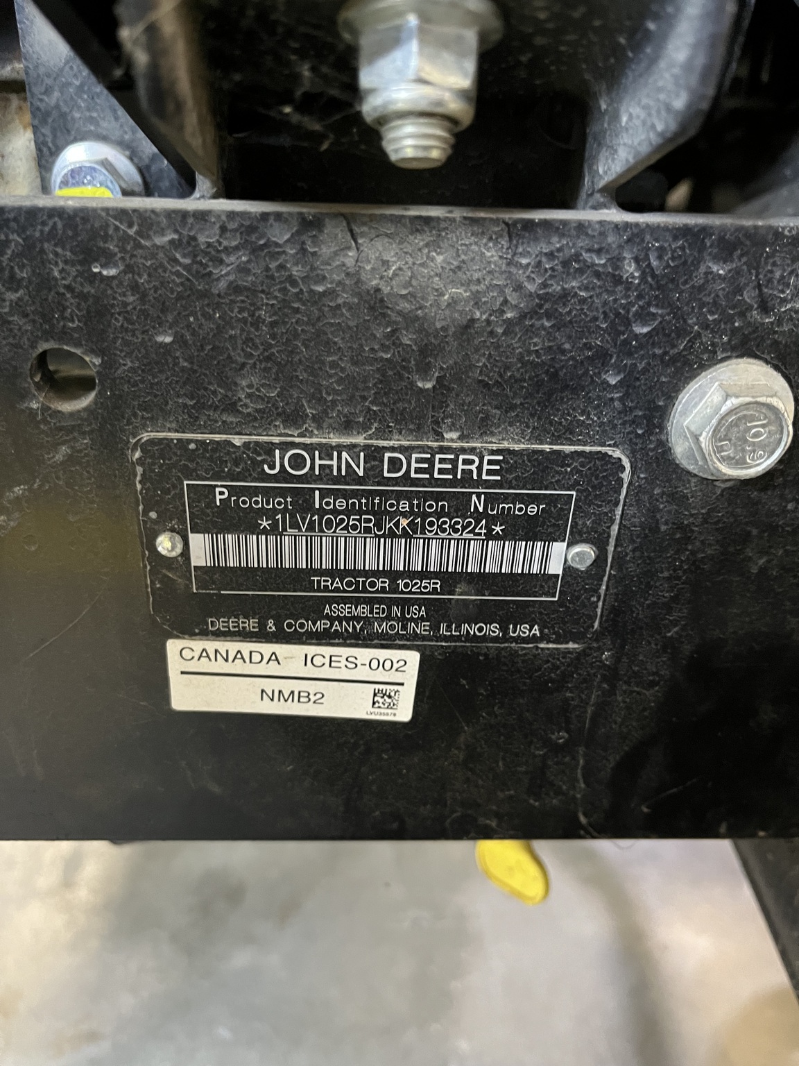 2019 John Deere 1025R Image 19