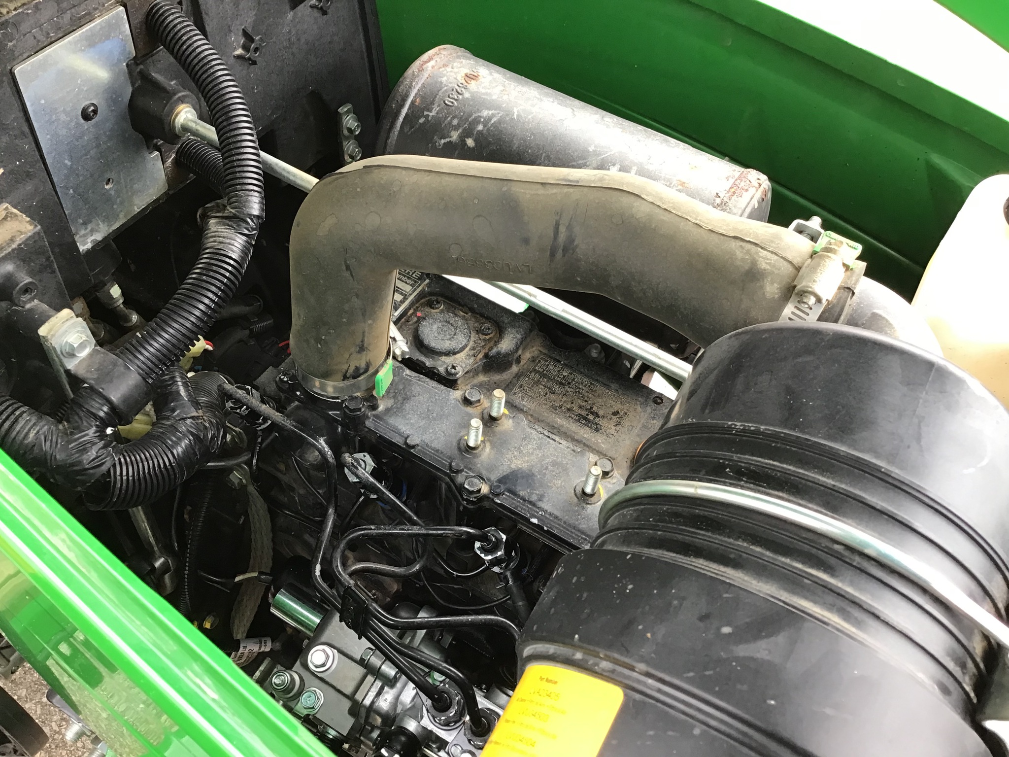 2019 John Deere 1025R Image 21