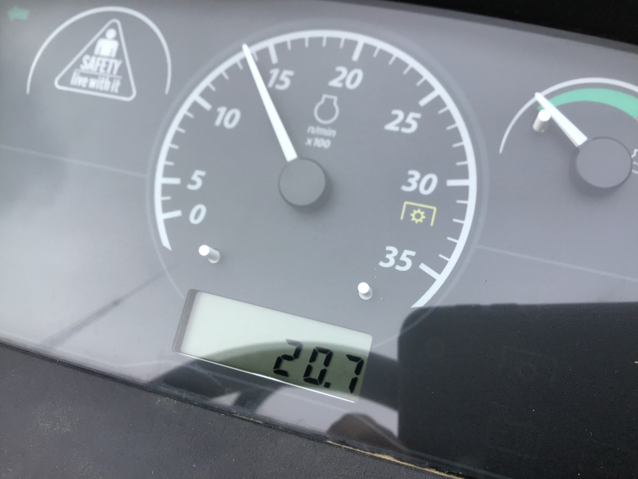 2019 John Deere 1025R Image 22