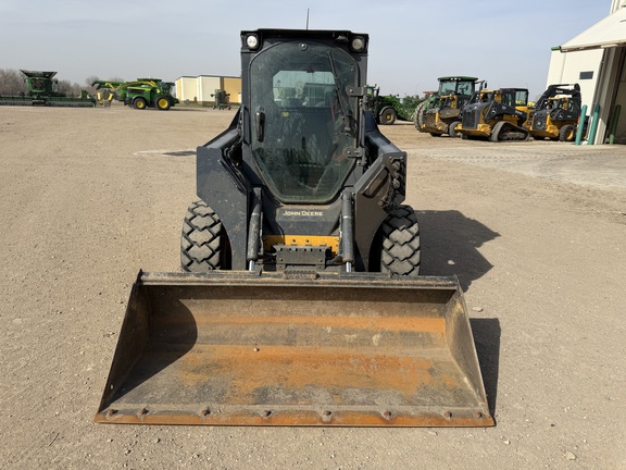 2024 John Deere 320G - Photo8
