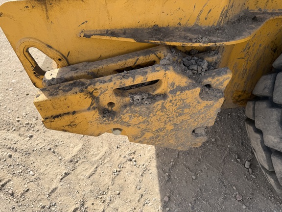 2024 John Deere 320G - Photo14