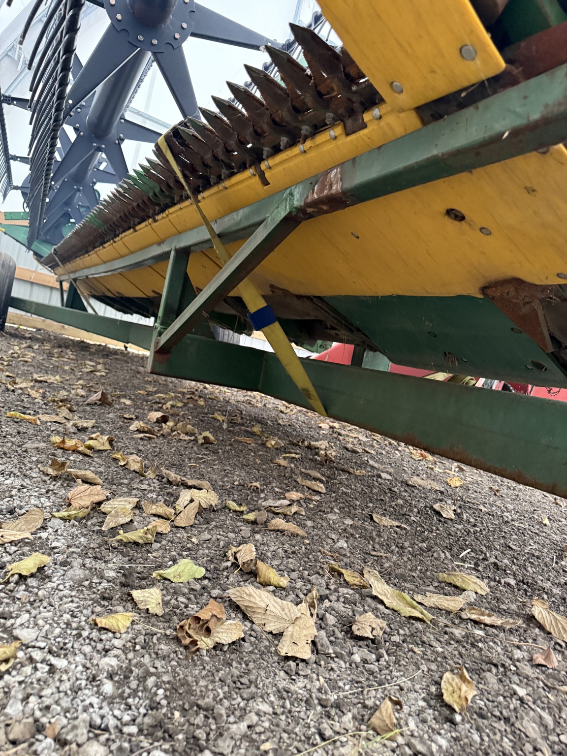 1997 John Deere 920F Image 15