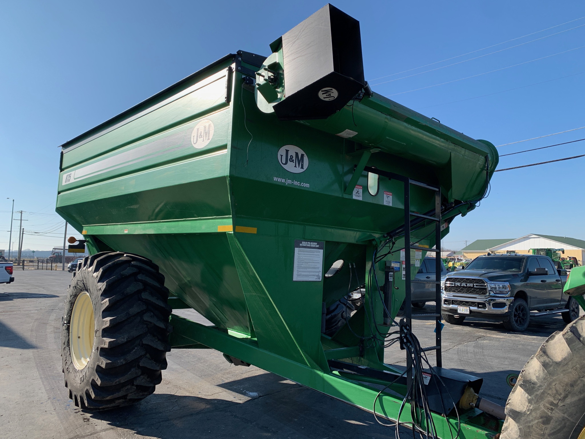  2016 J&M 875-18 at Heritage Tractor in Lamar, MO