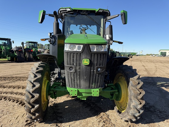 2025 John Deere 7R 230 - Photo9