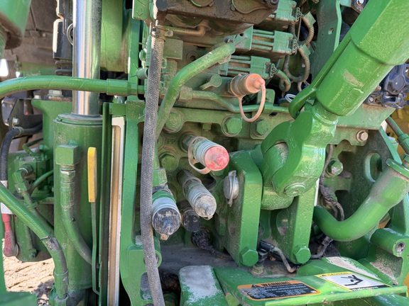 2025 John Deere 7R 230 - Photo22