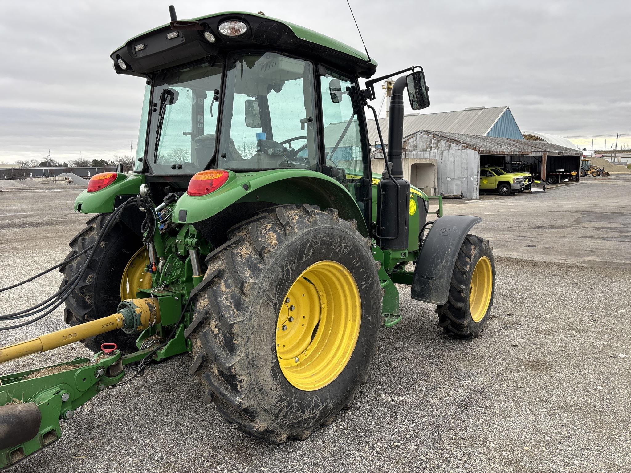 Used 2022 John Deere 5115M Utility Tractors at Koenig Equipment in Anna, OH - PhotoXL2