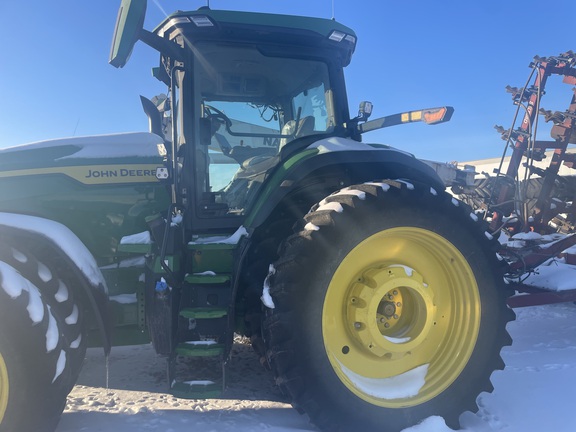 2025 John Deere 8R 370 - Photo2