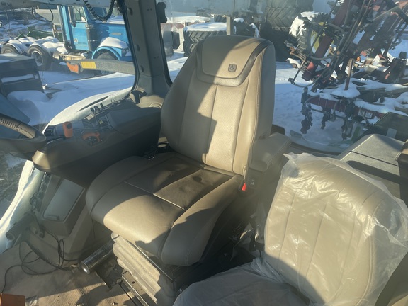 2025 John Deere 8R 370 - Photo3