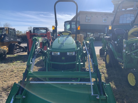 2024 John Deere 1023E Photo 3