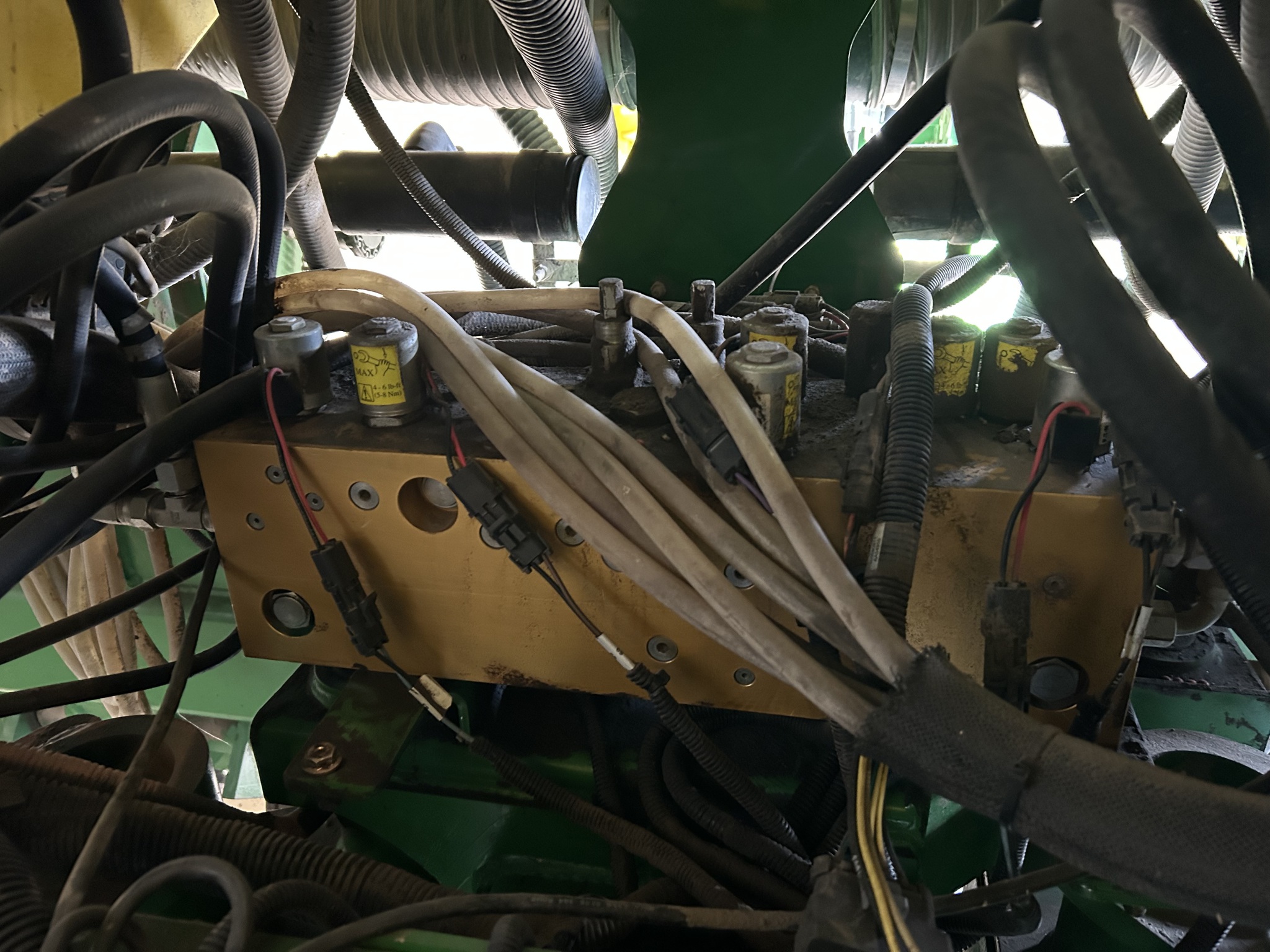  2009 John Deere 1770NT at Heritage Tractor in Seneca, KS