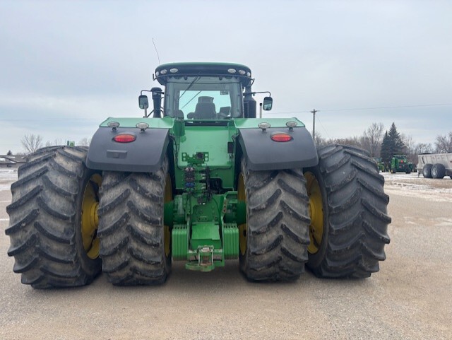 2016 John Deere 9570R Image 11