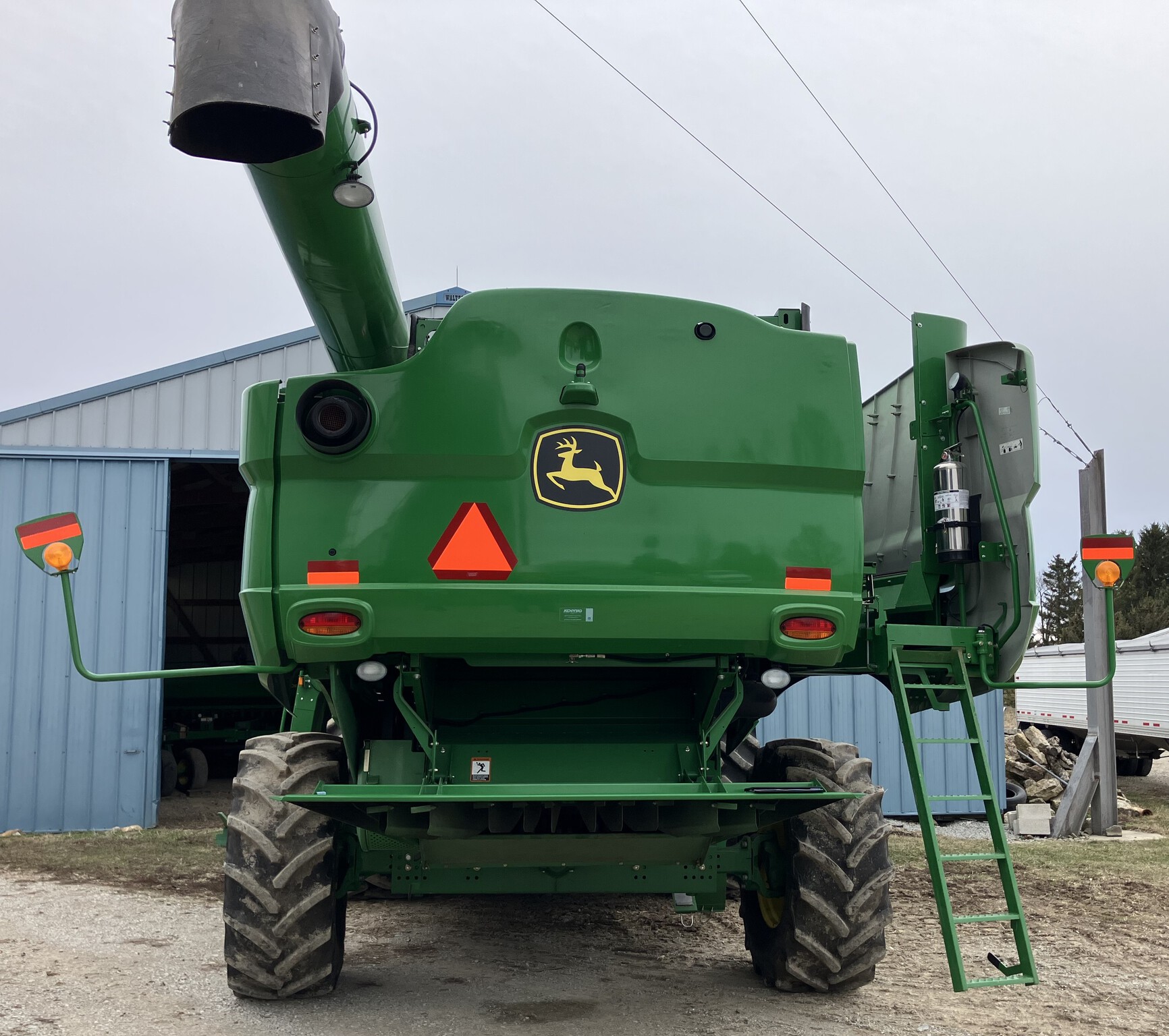 2014 John Deere S660 Image 4