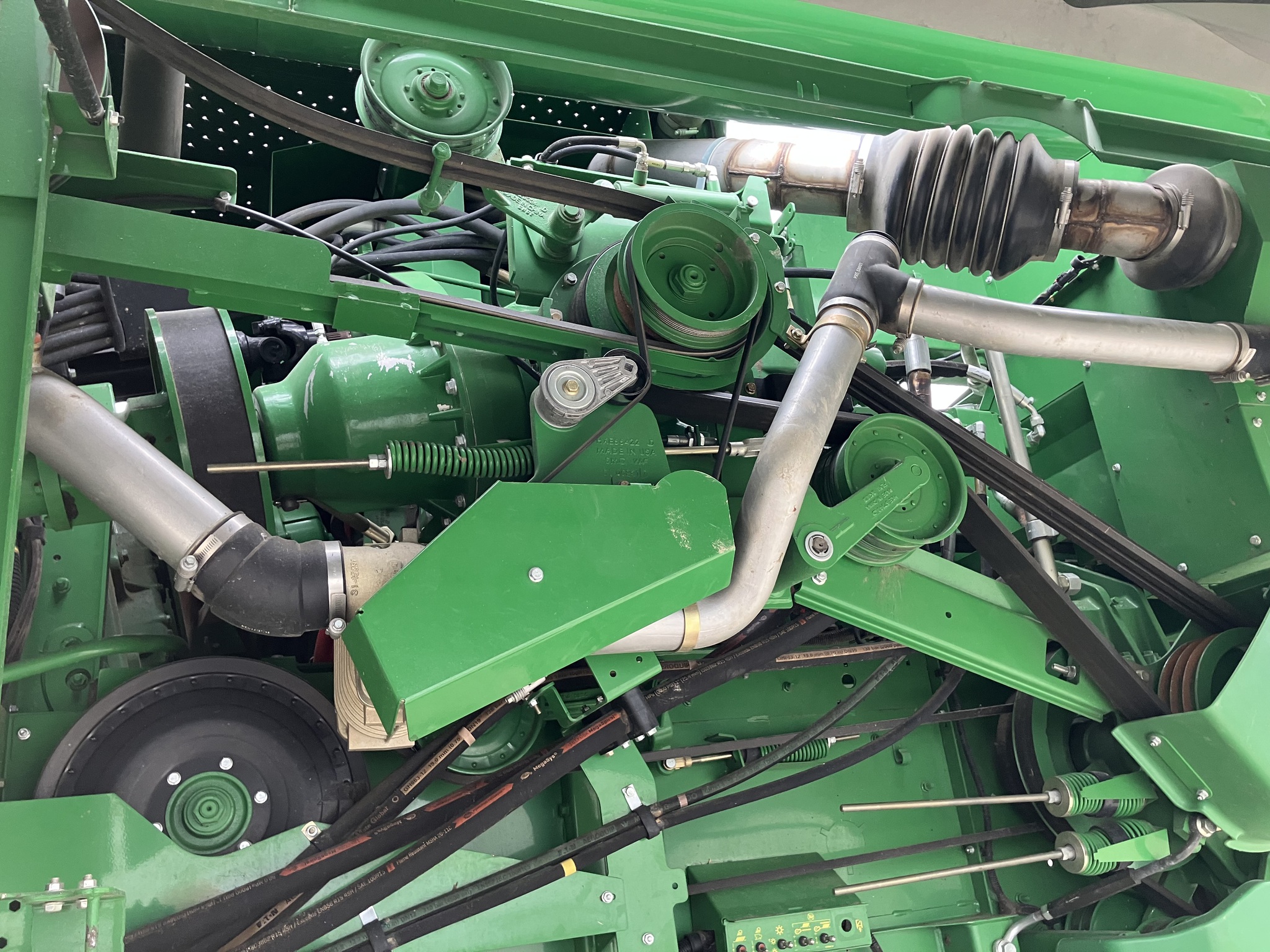 2014 John Deere S660 Image 11