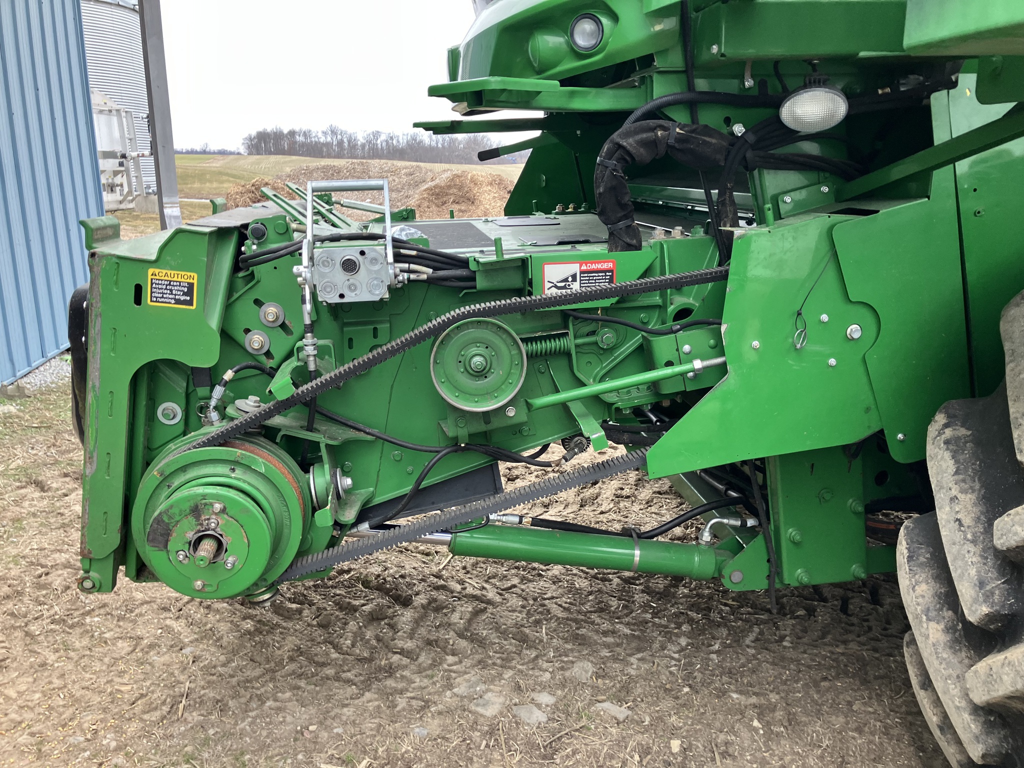 2014 John Deere S660 Image 7