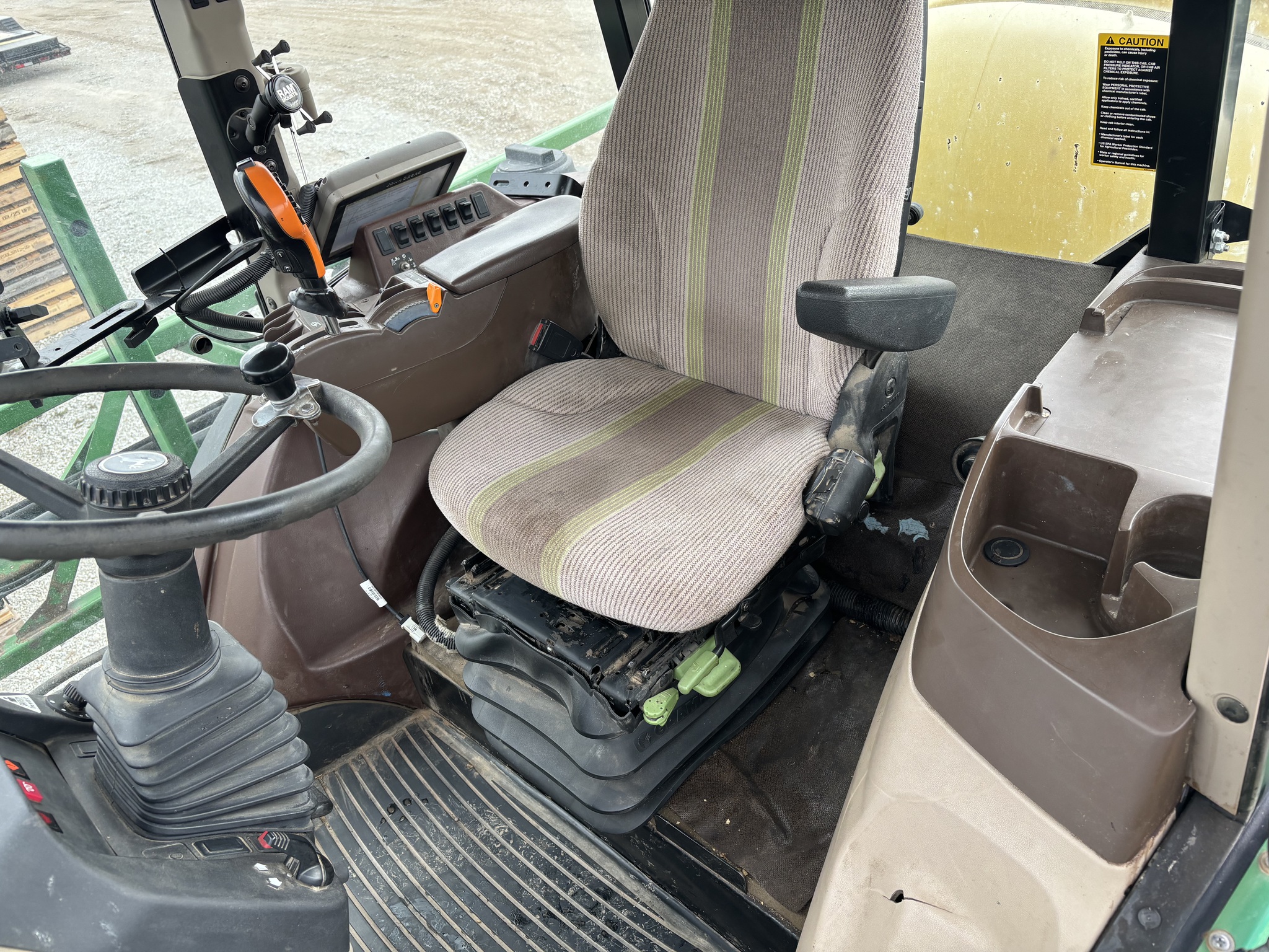  2014 John Deere 4630 at Heritage Tractor in Clinton, MO